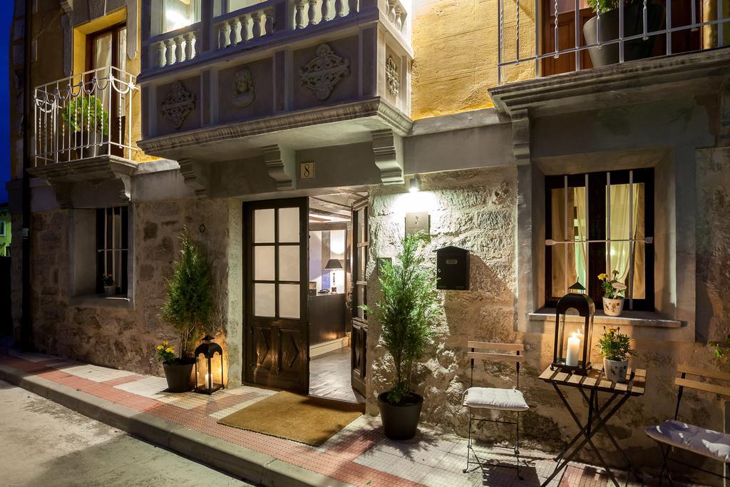 Hotel Boutique Valle De Oca Villanasur Rio De Oca ภายนอก รูปภาพ
