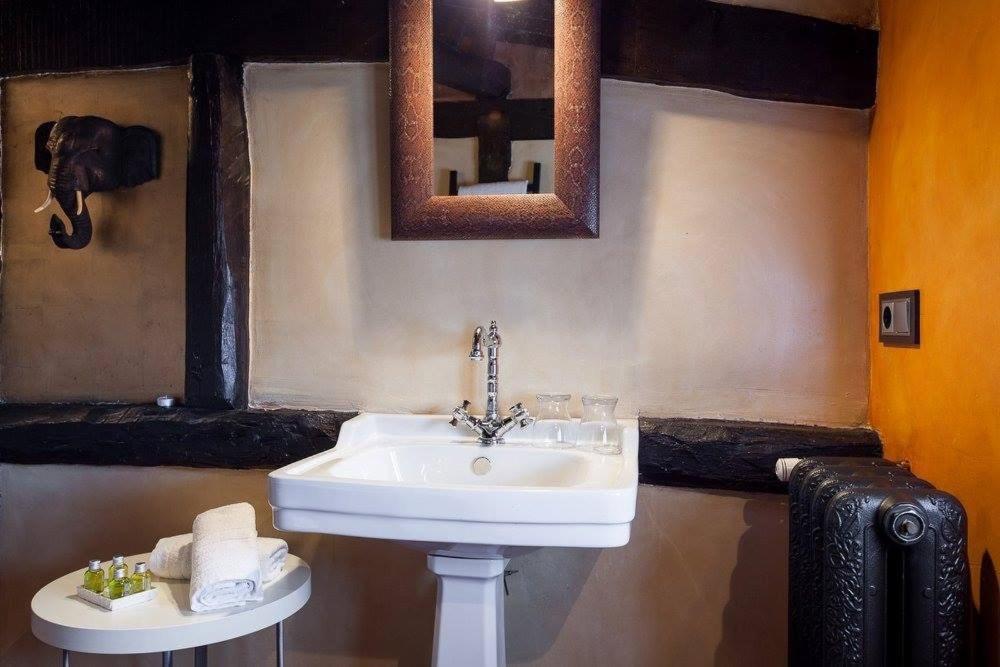 Hotel Boutique Valle De Oca Villanasur Rio De Oca ภายนอก รูปภาพ